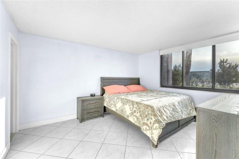 Condominio en venta en Lake Worth, Florida, 3 dormitorios, 116.87 m2 № 884595 - foto 15