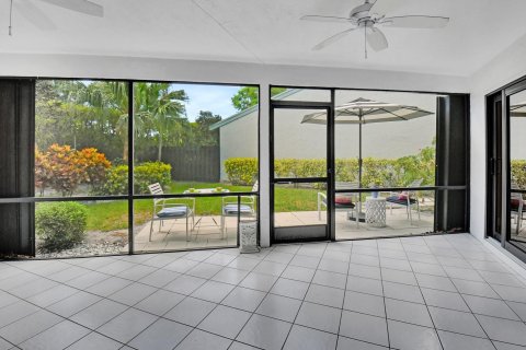 House in Delray Beach, Florida 2 bedrooms, 146.51 sq.m. № 1210165 - photo 23