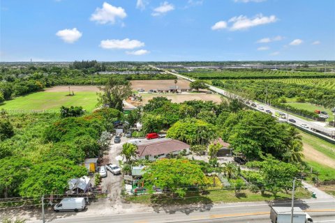 Villa ou maison à vendre à Miami, Floride: 3 chambres, 238.2 m2 № 1271374 - photo 15