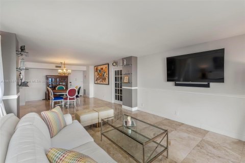 Copropriété à vendre à Hollywood, Floride: 2 chambres, 116.5 m2 № 1272446 - photo 12