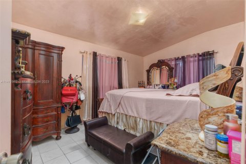 Villa ou maison à vendre à North Miami Beach, Floride: 3 chambres, 120.4 m2 № 782133 - photo 12