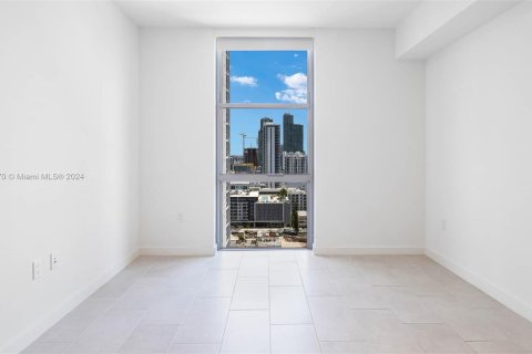 Apartamento en alquiler en Miami, Florida, 2 dormitorios, 112.88 m2 № 1293428 - foto 18