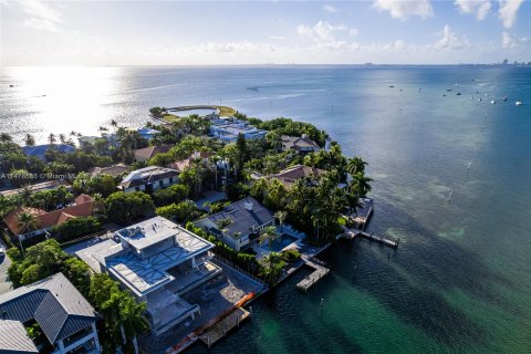 Villa ou maison à vendre à Key Biscayne, Floride: 7 chambres, 652.82 m2 № 812938 - photo 8