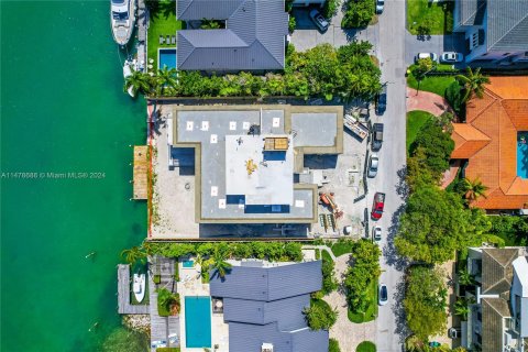 Villa ou maison à vendre à Key Biscayne, Floride: 7 chambres, 652.82 m2 № 812938 - photo 11