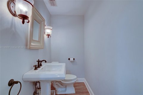 Casa en venta en Davie, Florida, 3 dormitorios, 259.75 m2 № 756240 - foto 28