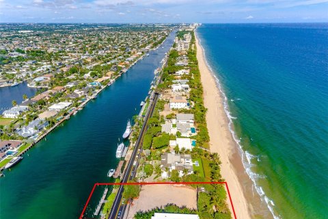 Villa ou maison à vendre à Hillsboro Beach, Floride: 8 chambres, 693.79 m2 № 691318 - photo 13