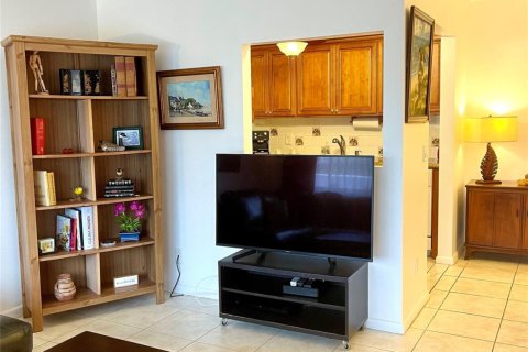 Condo in Deerfield Beach, Florida, 1 bedroom  № 950062 - photo 24