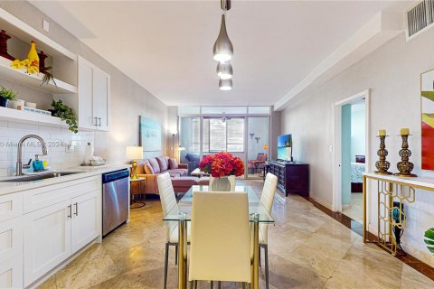 Copropriété à vendre à Miami Beach, Floride: 1 chambre, 97.18 m2 № 1281259 - photo 9