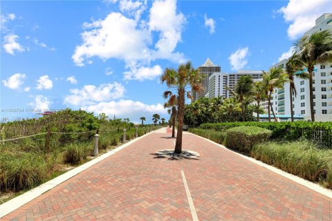 Condominio en venta en Miami Beach, Florida, 1 dormitorio, 97.18 m2 № 1281259 - foto 29