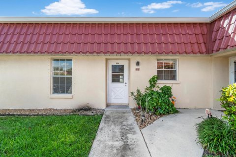 Villa ou maison à vendre à Lake Worth, Floride: 2 chambres, 101.08 m2 № 804742 - photo 9