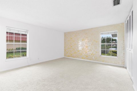 Villa ou maison à vendre à Lake Worth, Floride: 2 chambres, 101.08 m2 № 804742 - photo 20