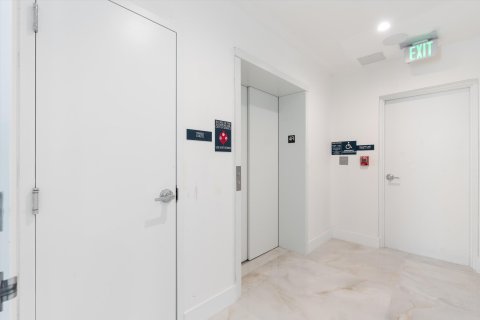 Copropriété à louer à Boca Raton, Floride: 3 chambres, 225.29 m2 № 1224554 - photo 5