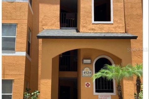 Condominio en venta en Orlando, Florida, 2 dormitorios, 86.77 m2 № 1383677 - foto 1