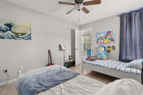 Condo in Orlando, Florida, 2 bedrooms  № 1383677 - photo 17