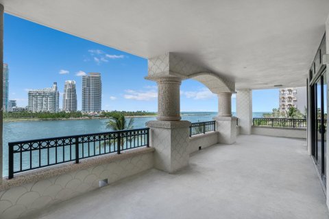 Condominio en venta en Miami Beach, Florida, 7 dormitorios, 912.86 m2 № 1280945 - foto 21