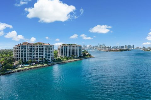 Condominio en venta en Miami Beach, Florida, 7 dormitorios, 912.86 m2 № 1280945 - foto 3