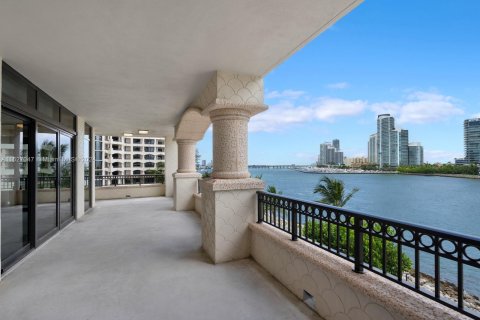 Condominio en venta en Miami Beach, Florida, 7 dormitorios, 912.86 m2 № 1280945 - foto 22