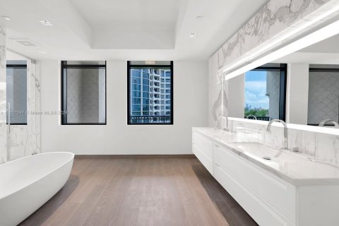 Copropriété à vendre à Miami Beach, Floride: 7 chambres, 912.86 m2 № 1280945 - photo 14