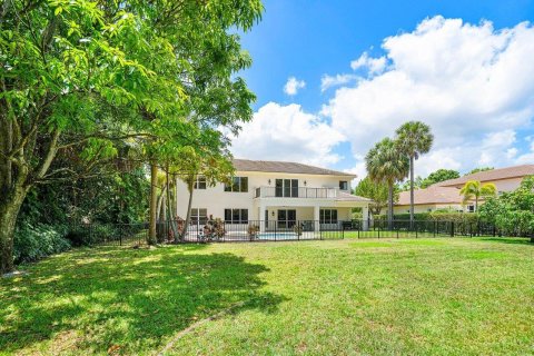 Villa ou maison à vendre à West Palm Beach, Floride: 6 chambres, 436.92 m2 № 1221573 - photo 2