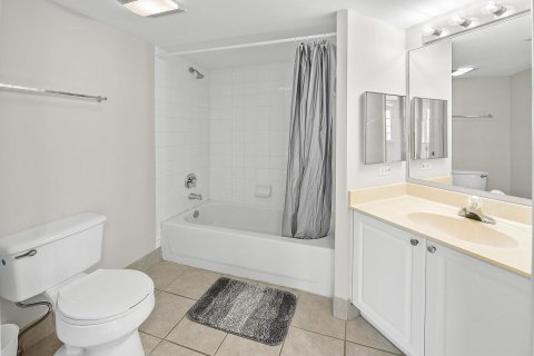 Condominio en venta en Royal Palm Beach, Florida, 3 dormitorios, 115.85 m2 № 1221532 - foto 20