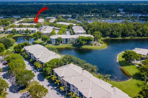 Condominio en venta en Royal Palm Beach, Florida, 3 dormitorios, 115.85 m2 № 1221532 - foto 1