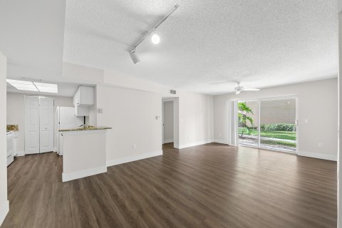 Condominio en venta en Royal Palm Beach, Florida, 3 dormitorios, 115.85 m2 № 1221532 - foto 29