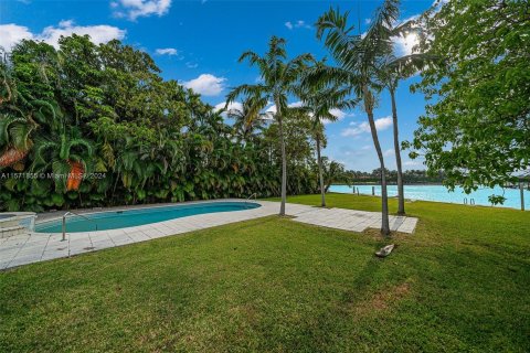 Villa ou maison à vendre à Surfside, Floride № 1128532 - photo 5