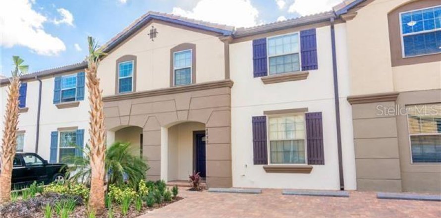 Townhouse in Kissimmee, Florida 5 bedrooms, 210.24 sq.m. № 288426