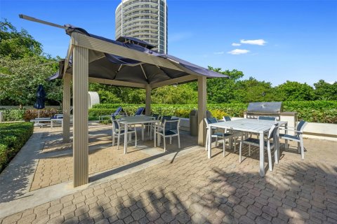 Condominio en venta en Aventura, Florida, 2 dormitorios, 140.1 m2 № 1185977 - foto 21