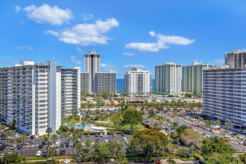 Condo in Fort Lauderdale, Florida, 2 bedrooms  № 1104433 - photo 6