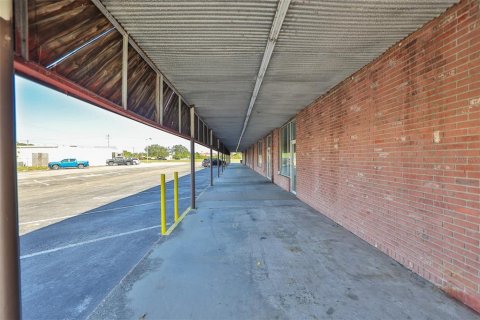 Commercial property in Ruskin, Florida 2144.56 sq.m. № 1373768 - photo 19