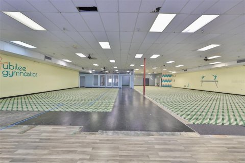 Commercial property in Ruskin, Florida 2144.56 sq.m. № 1373768 - photo 4