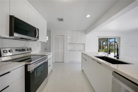 Casa en venta en Punta Gorda, Florida, 3 dormitorios, 165.55 m2 № 1195101 - foto 9