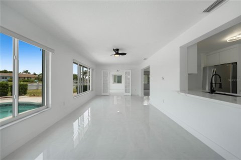 Villa ou maison à vendre à Punta Gorda, Floride: 3 chambres, 165.55 m2 № 1195101 - photo 11