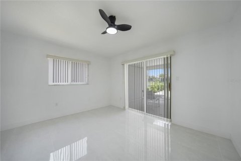 Villa ou maison à vendre à Punta Gorda, Floride: 3 chambres, 165.55 m2 № 1195101 - photo 17