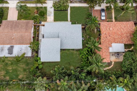 Villa ou maison à vendre à Lake Worth, Floride: 3 chambres, 196.02 m2 № 956699 - photo 6