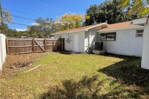 Casa en venta en Saint Petersburg, Florida, 3 dormitorios, 99.78 m2 № 1385198 - foto 4