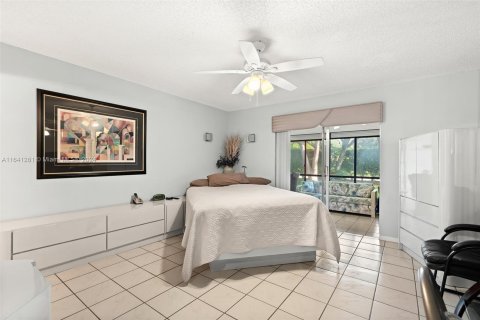 House in Boca Raton, Florida 2 bedrooms, 121.7 sq.m. № 1318812 - photo 13