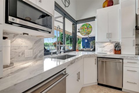 Casa en venta en Boca Raton, Florida, 4 dormitorios, 296.54 m2 № 1360614 - foto 26