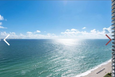 Condo in Sunny Isles Beach, Florida, 2 bedrooms  № 1319236 - photo 16