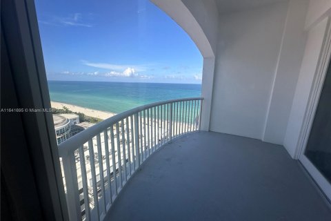 Copropriété à vendre à Miami Beach, Floride: 1 chambre, 91.04 m2 № 1319233 - photo 3