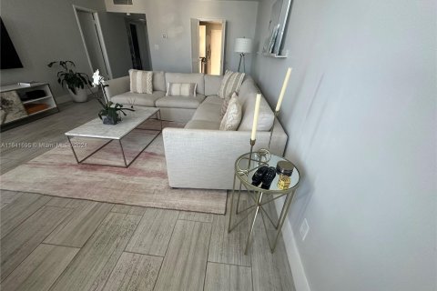 Condominio en venta en Miami Beach, Florida, 1 dormitorio, 91.04 m2 № 1319233 - foto 5