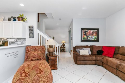 Casa en venta en Coral Springs, Florida, 4 dormitorios, 185.06 m2 № 1272240 - foto 9