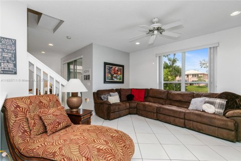 Villa ou maison à vendre à Coral Springs, Floride: 4 chambres, 185.06 m2 № 1272240 - photo 8