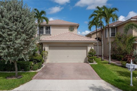 Villa ou maison à vendre à Coral Springs, Floride: 4 chambres, 185.06 m2 № 1272240 - photo 2