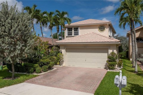 Casa en venta en Coral Springs, Florida, 4 dormitorios, 185.06 m2 № 1272240 - foto 1