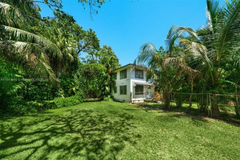 Villa ou maison à vendre à Miami, Floride: 4 chambres, 166.57 m2 № 1325844 - photo 4