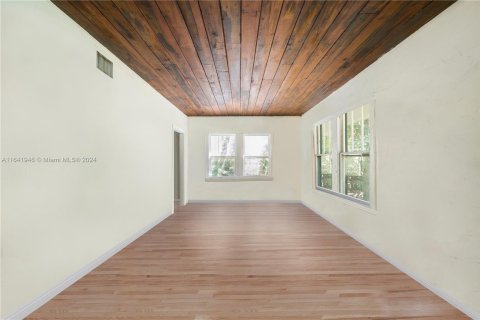 Casa en venta en Miami, Florida, 4 dormitorios, 166.57 m2 № 1325844 - foto 9