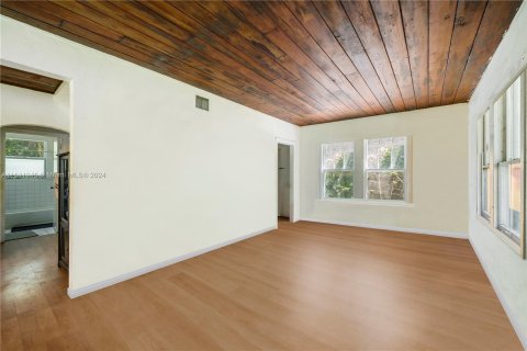 Casa en venta en Miami, Florida, 4 dormitorios, 166.57 m2 № 1325844 - foto 8