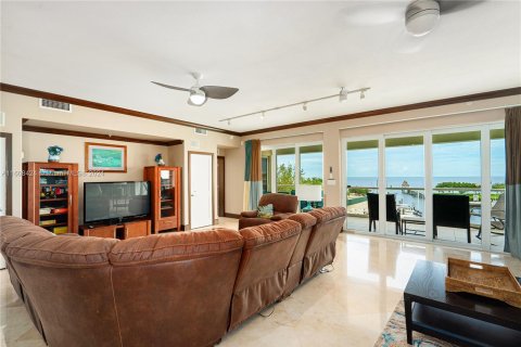 Condominio en venta en Key Largo, Florida, 4 dormitorios, 244.8 m2 № 1237666 - foto 13